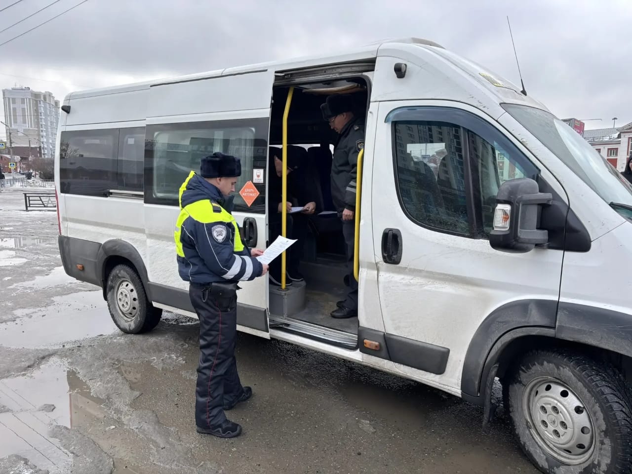 Нарушителей пригородных перевозок в Барнауле привлекли к ответственности